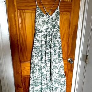 Abercrombie and Fitch Women’s Maxi Dress Tropical Tiki Hawaiian Print, Brand New